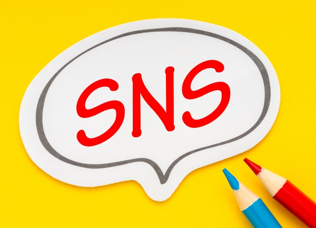 SNSと書いてある写真