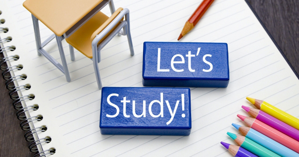 Let's-studyと書いている写真
